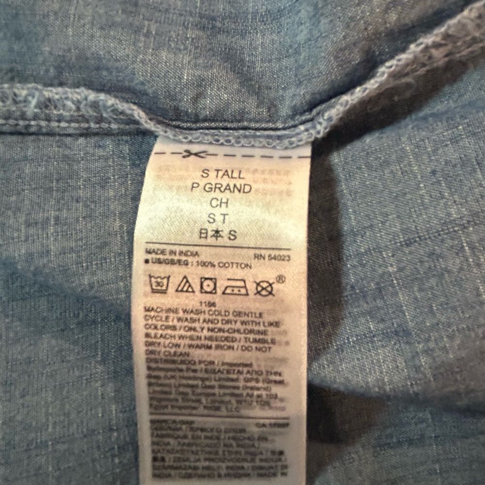 GAP blouse - Picture 4 of 5